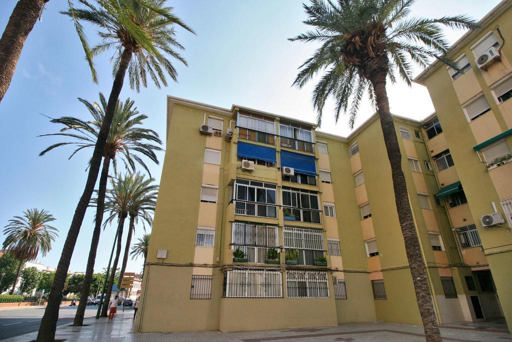 Apartamento Reve En Bleu Málaga Exterior foto
