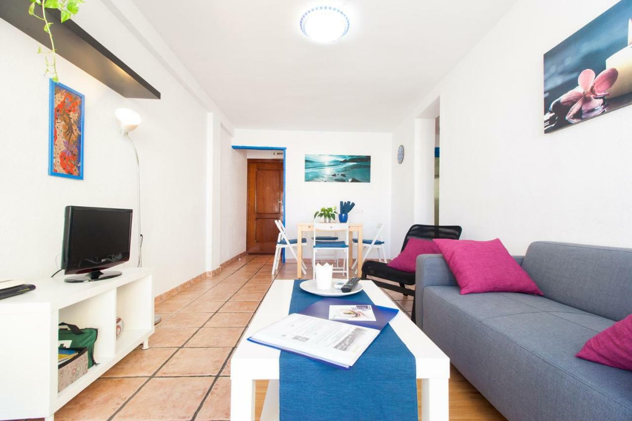 Apartamento Reve En Bleu Málaga Exterior foto